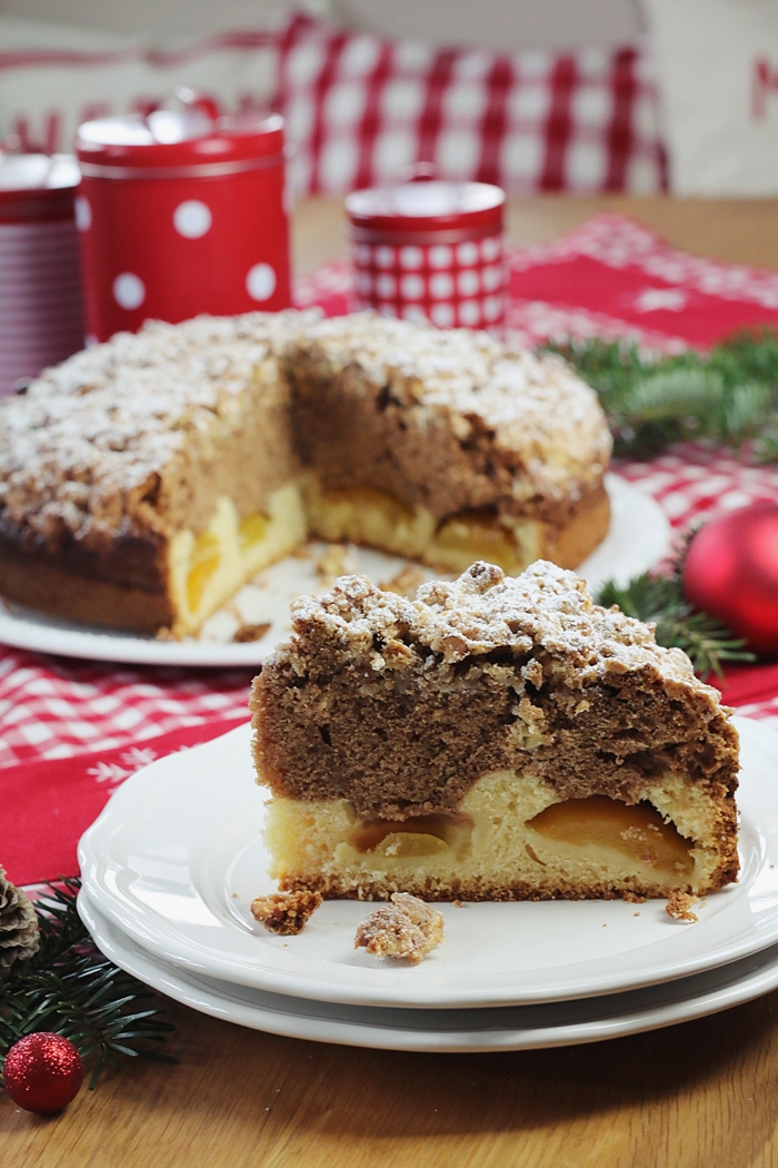 weihnachtlicher Marmorkuchen mit GebrannteMandelnStreusel